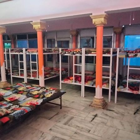 Shri Swami Sheetal Das Aashram Dharmshala Varanasi Ngoại thất bức ảnh