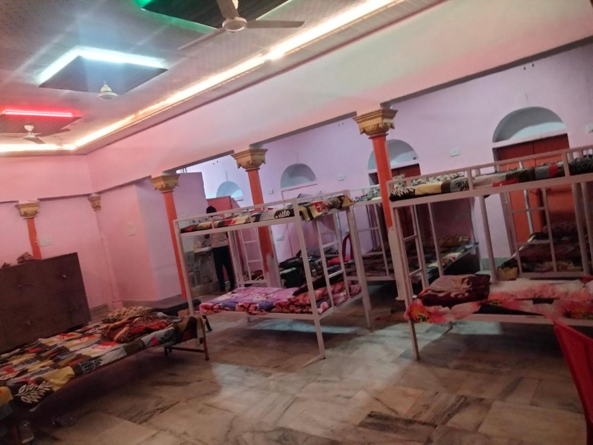 Shri Swami Sheetal Das Aashram Dharmshala Varanasi Ngoại thất bức ảnh